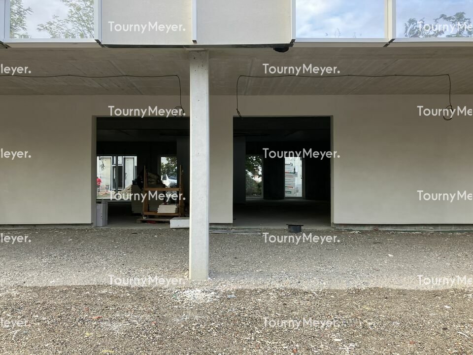 LOCAL D'ACTIVITES