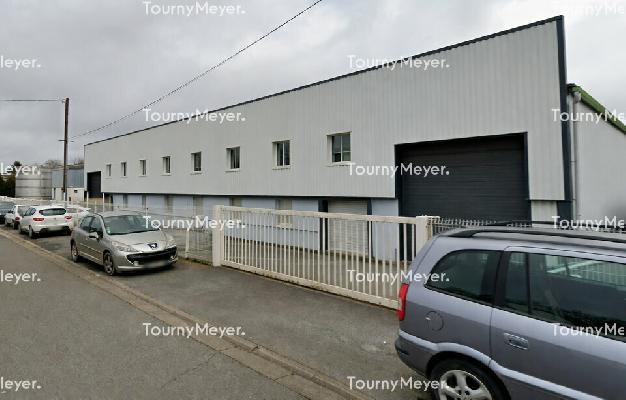 LOCAL D'ACTIVITES