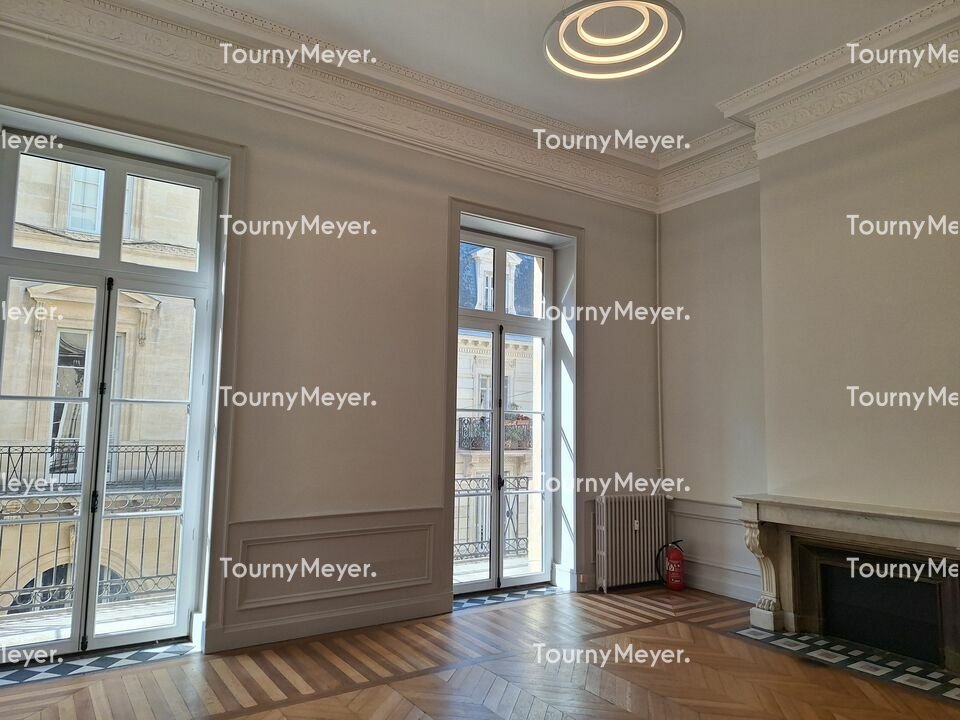 BUREAUX