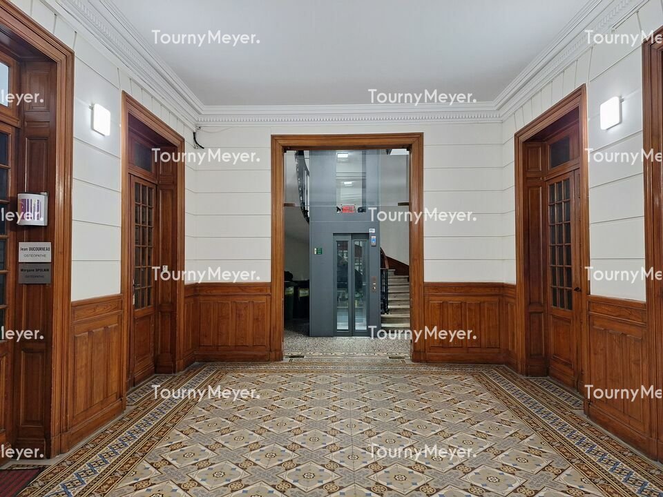 BUREAUX