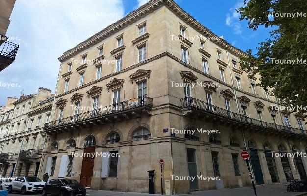 BUREAUX