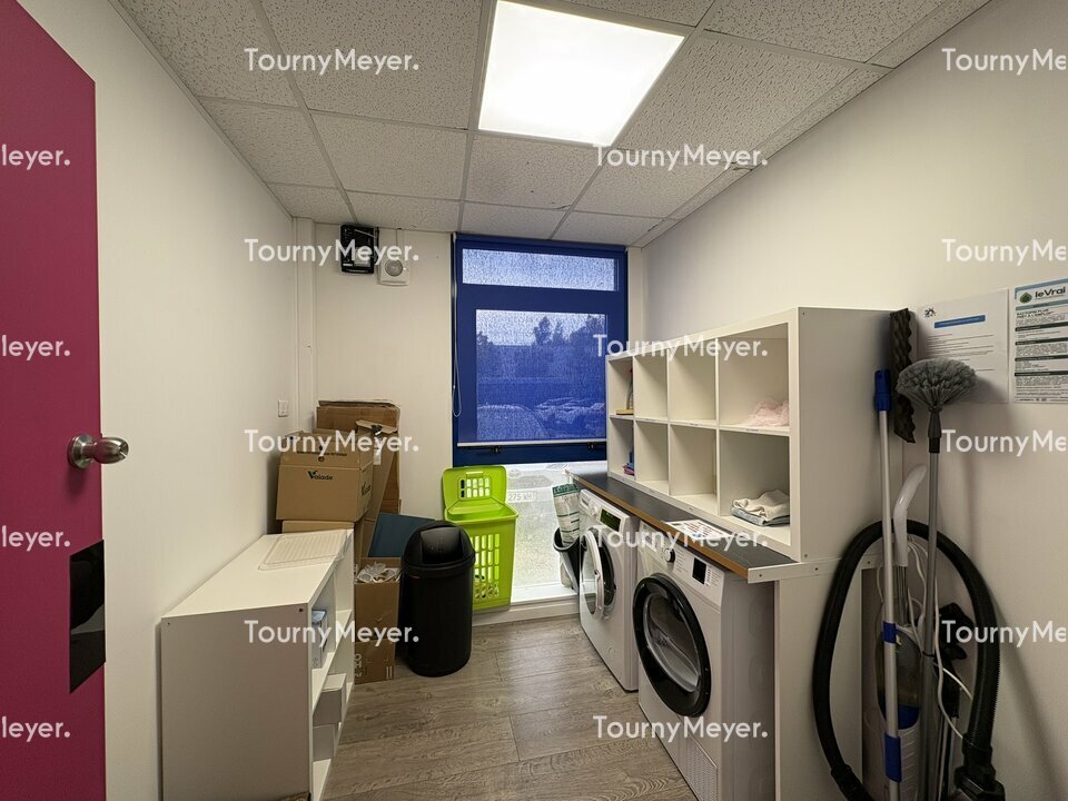 BUREAUX
