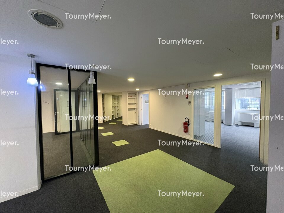 BUREAUX