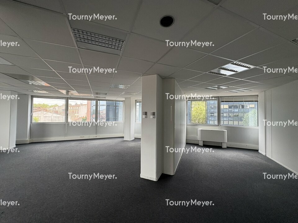 BUREAUX