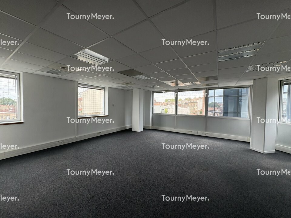 BUREAUX