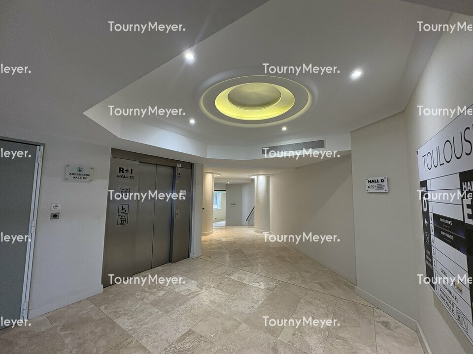 BUREAUX