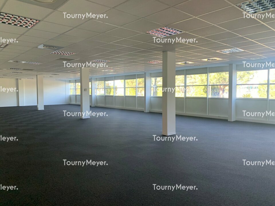 BUREAUX
