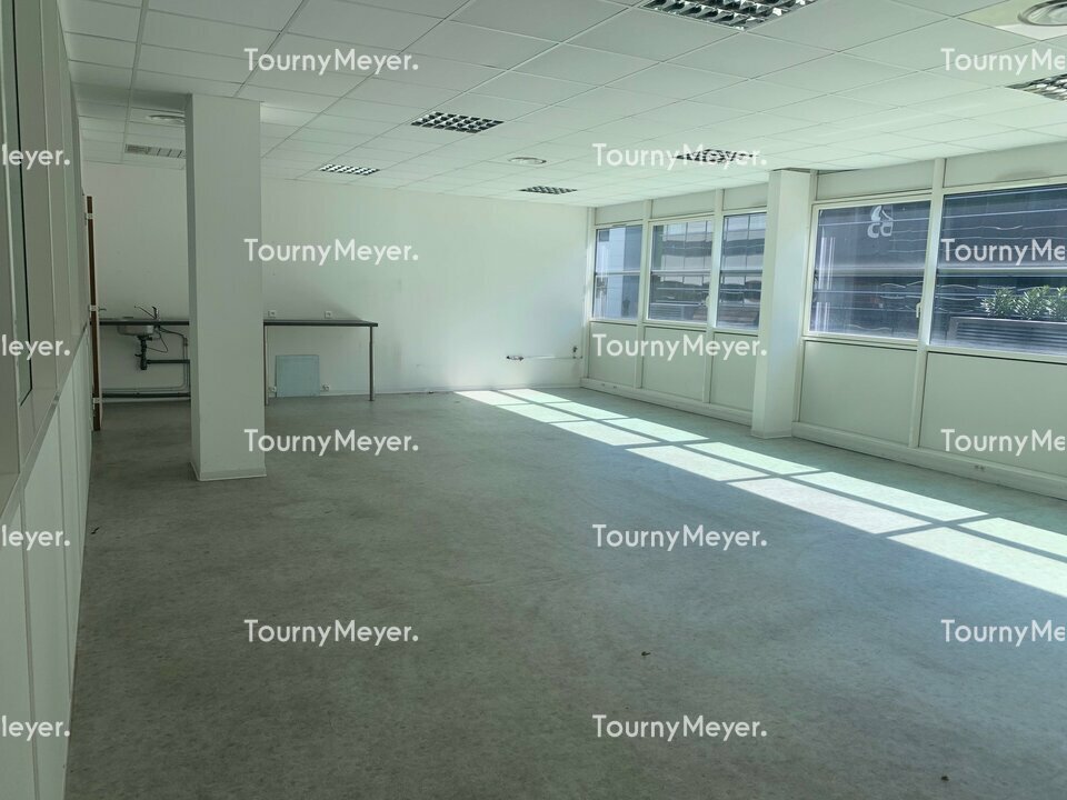 BUREAUX