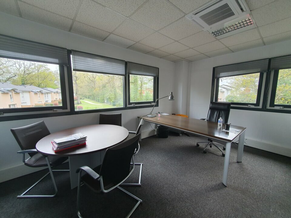BUREAUX