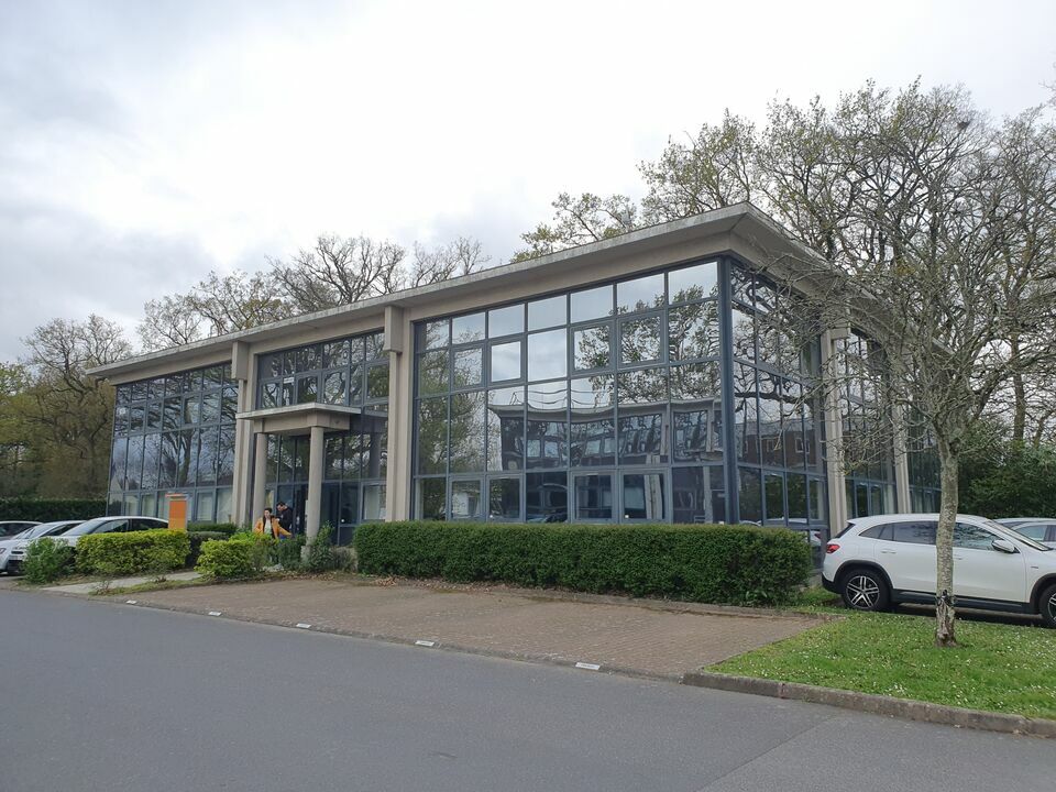 BUREAUX