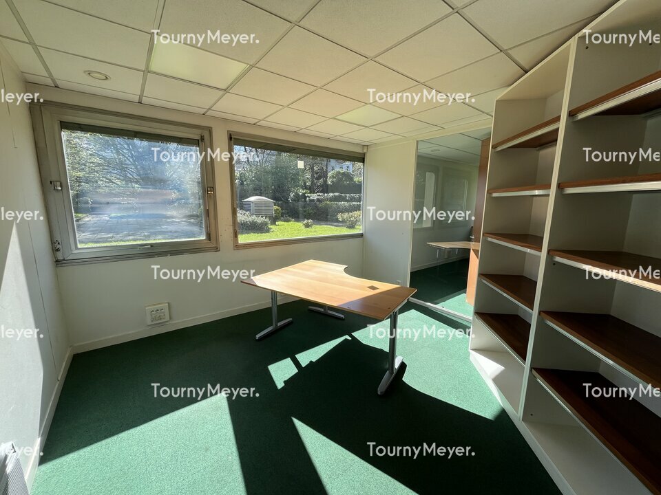 BUREAUX