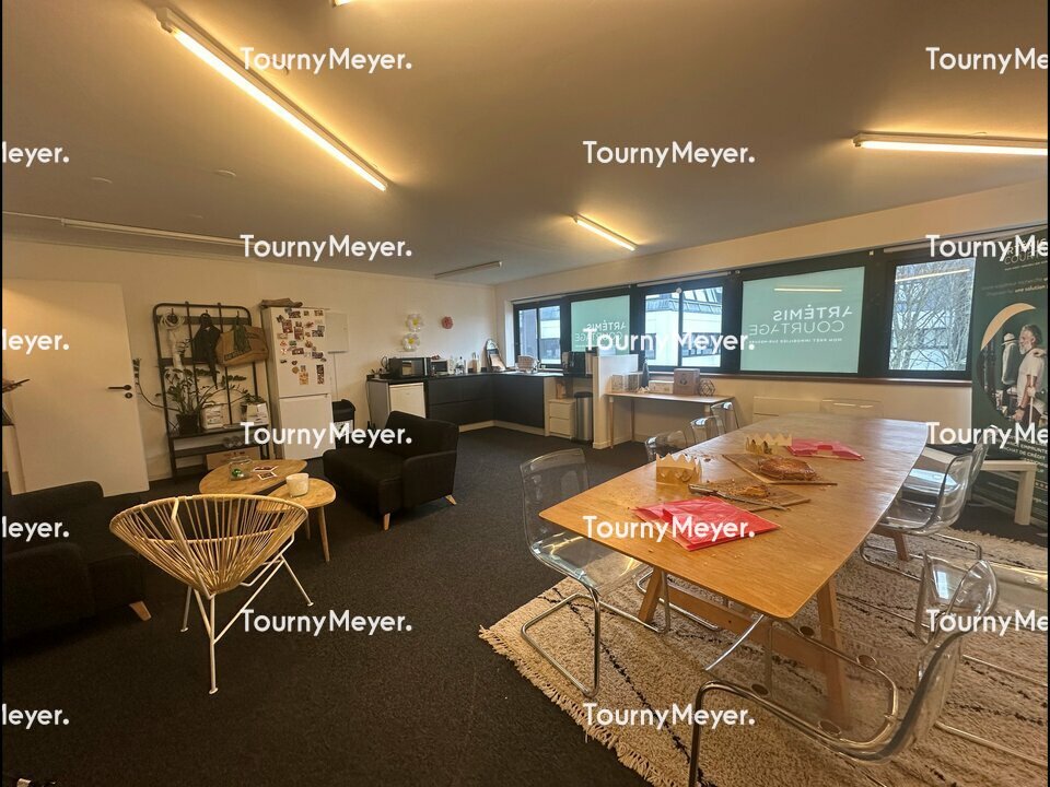 BUREAUX