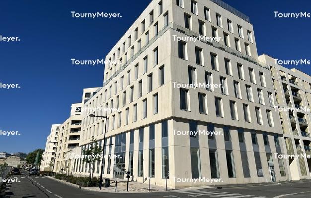 BUREAUX