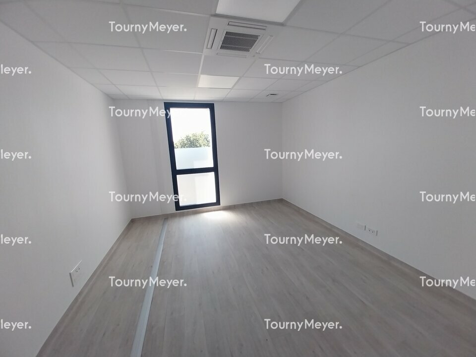 BUREAUX