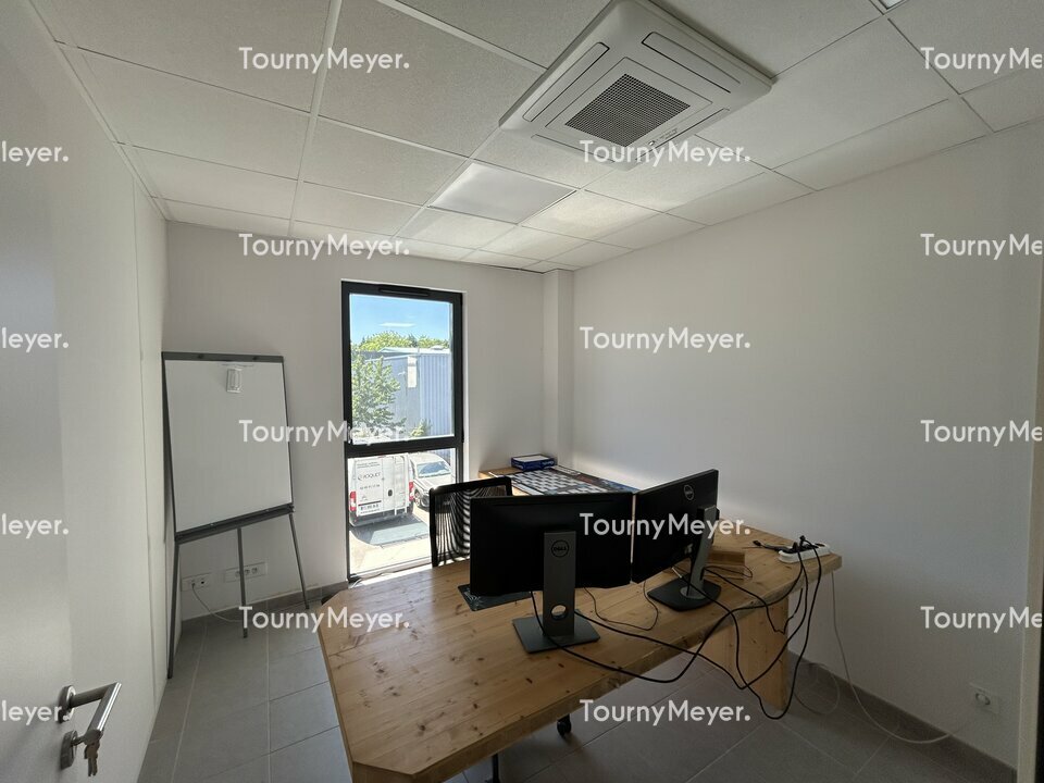 BUREAUX