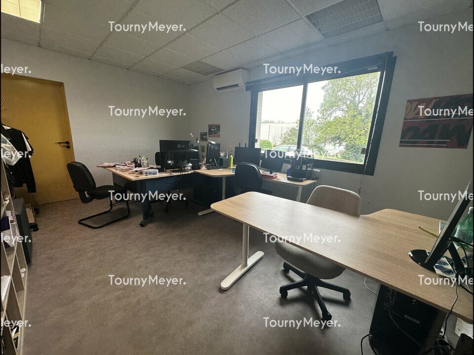 BUREAUX