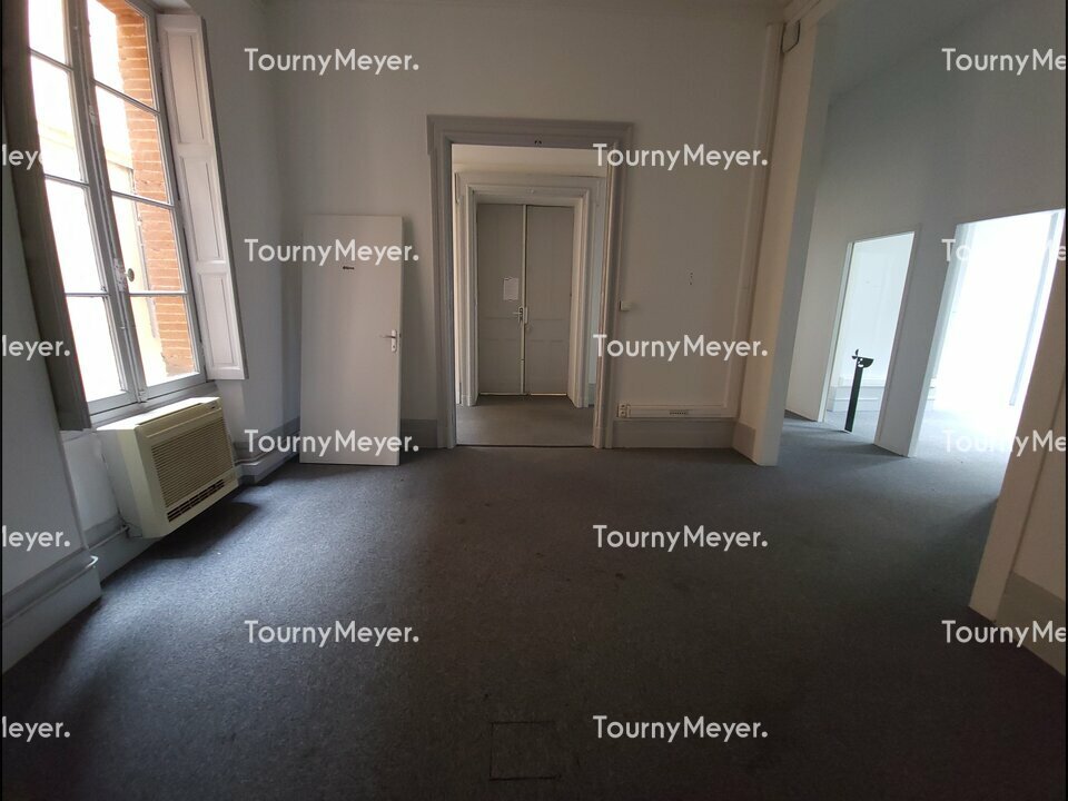 BUREAUX