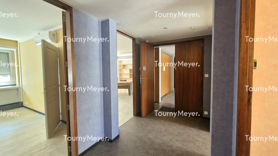 BUREAUX