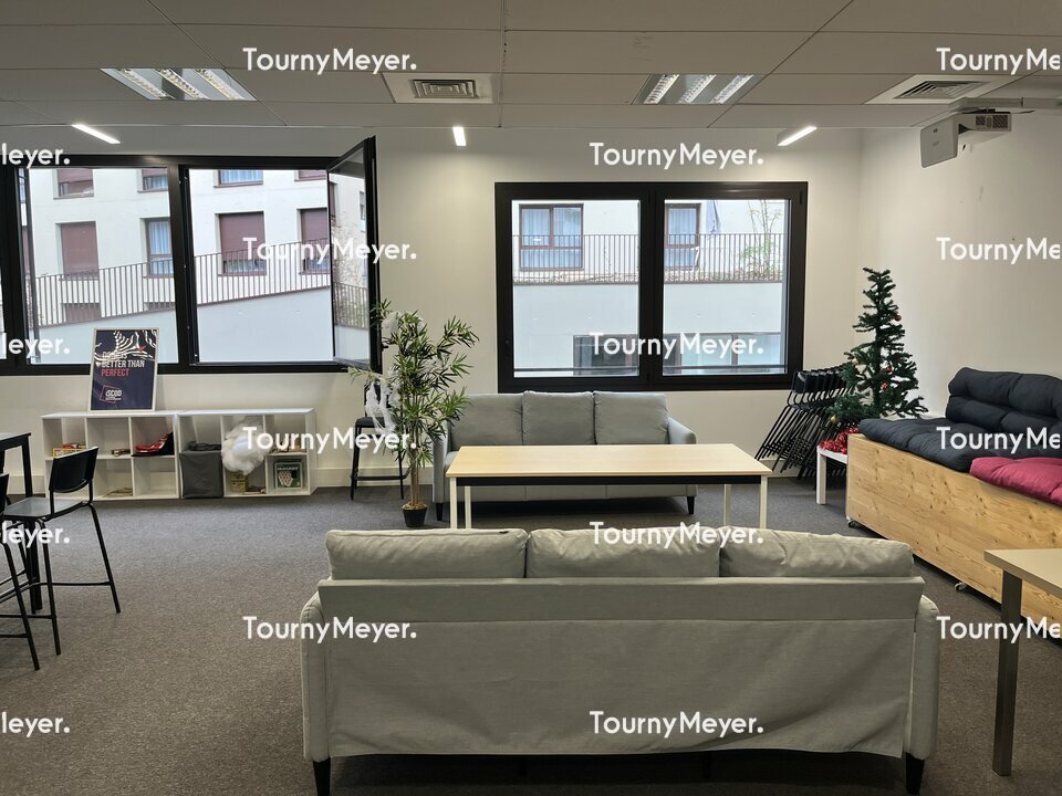 BUREAUX