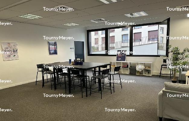BUREAUX