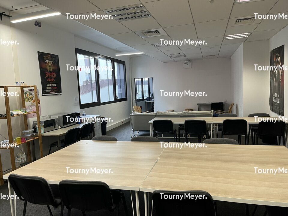 BUREAUX