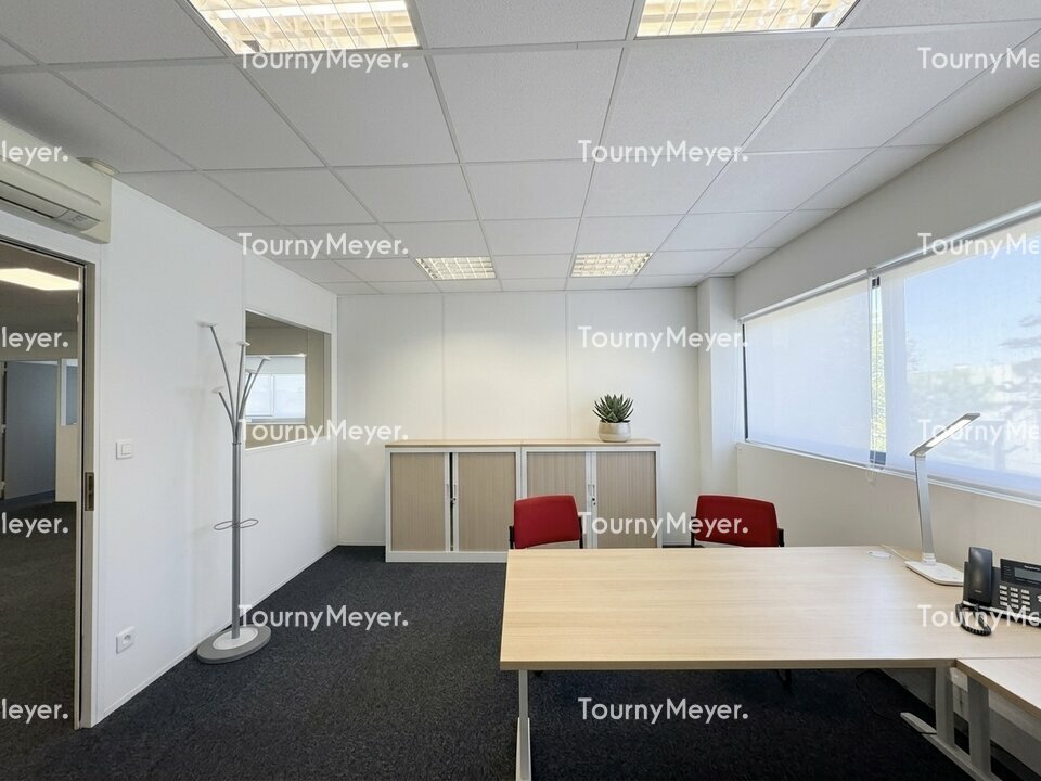 BUREAUX