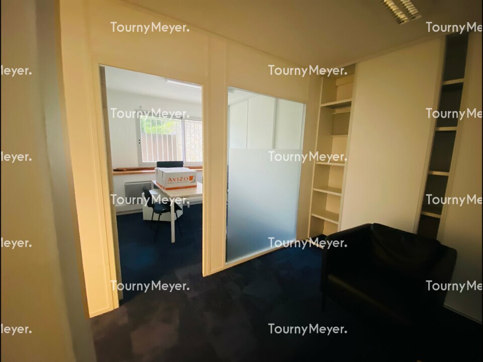 BUREAUX