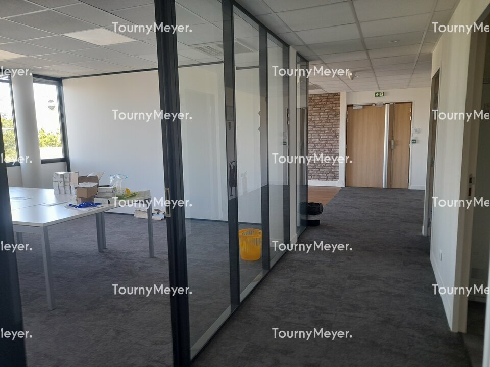 BUREAUX