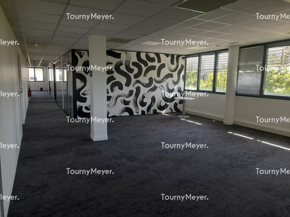 BUREAUX