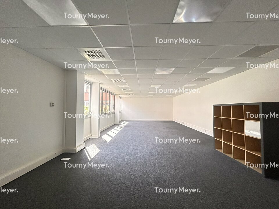 BUREAUX
