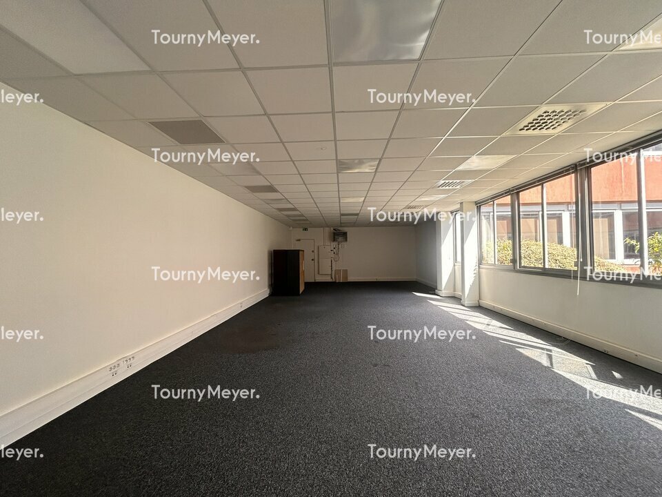 BUREAUX