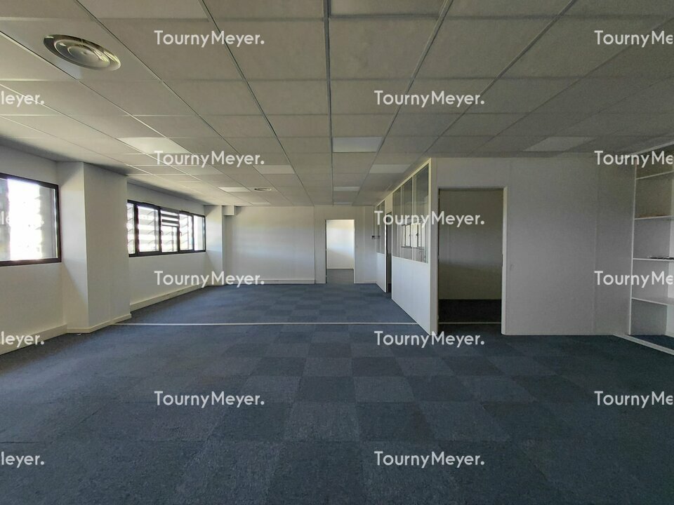 BUREAUX