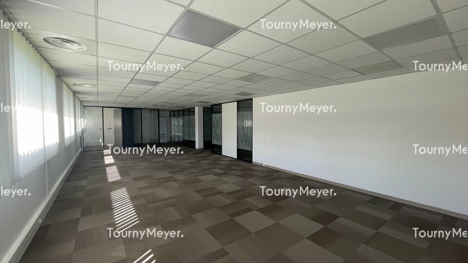 BUREAUX