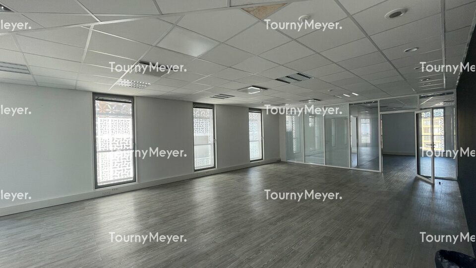 BUREAUX
