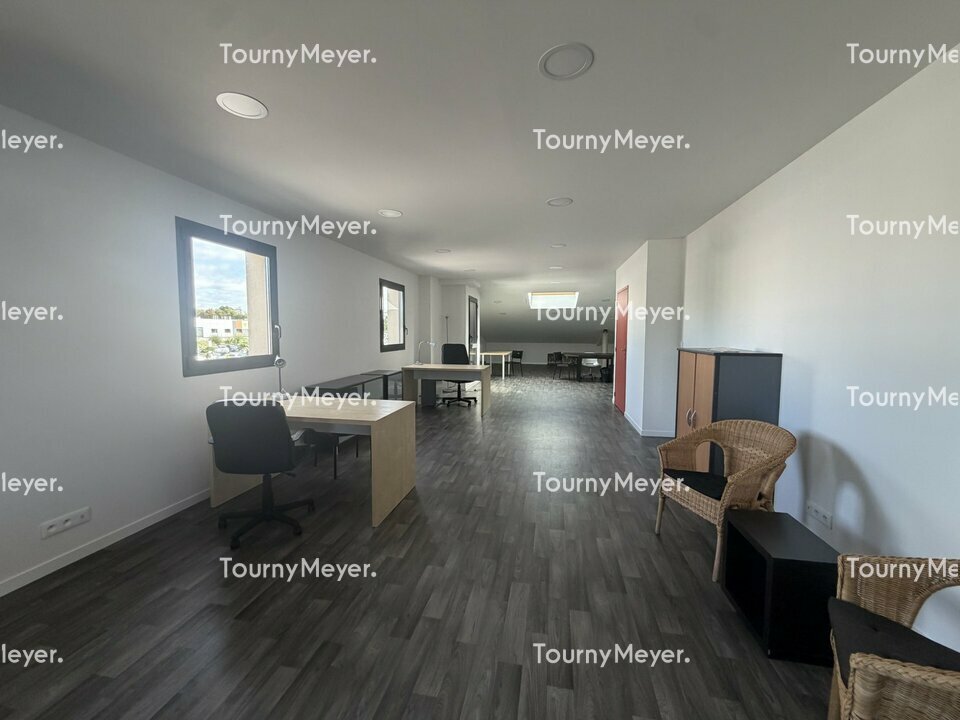 BUREAUX