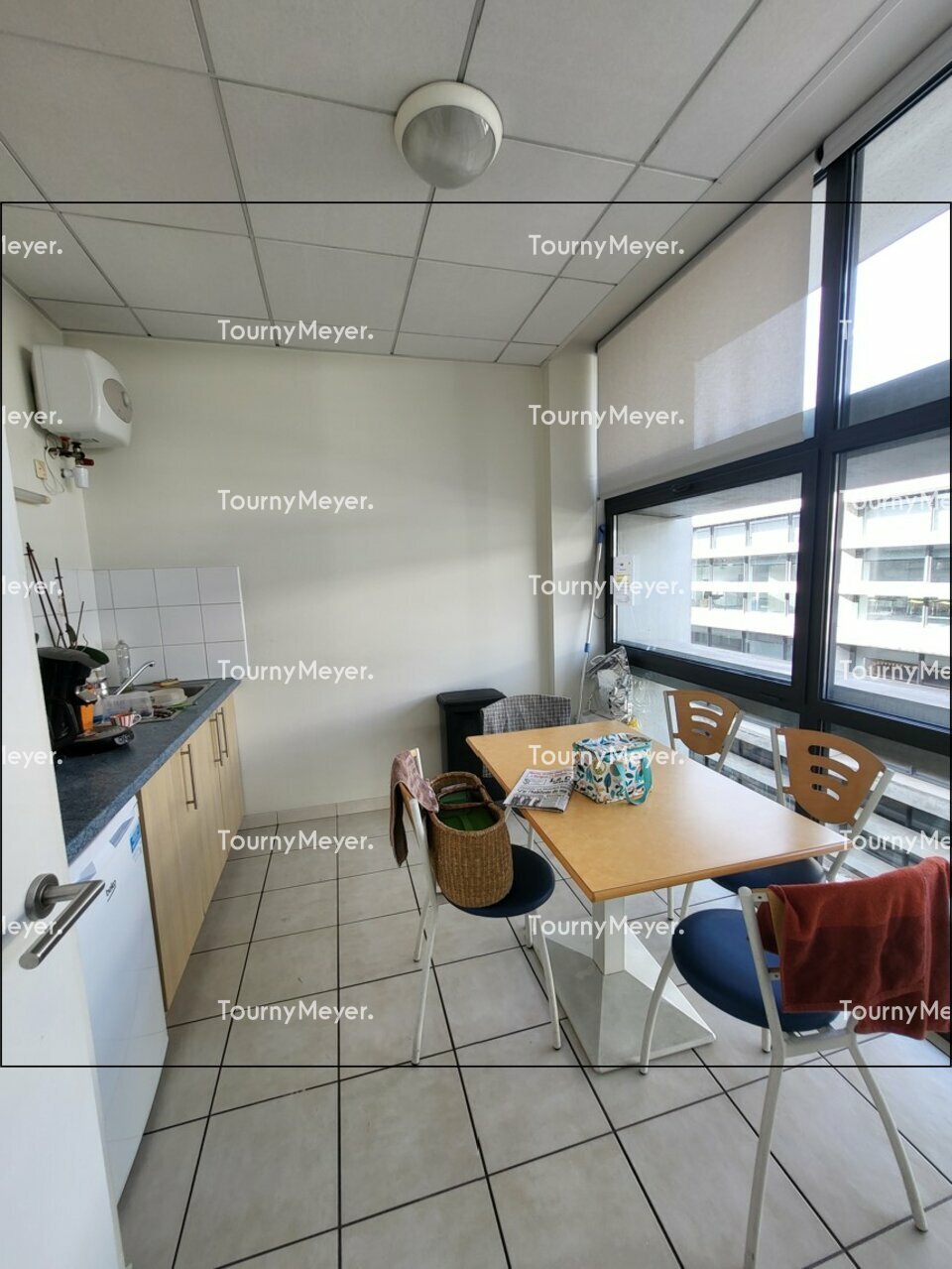 BUREAUX