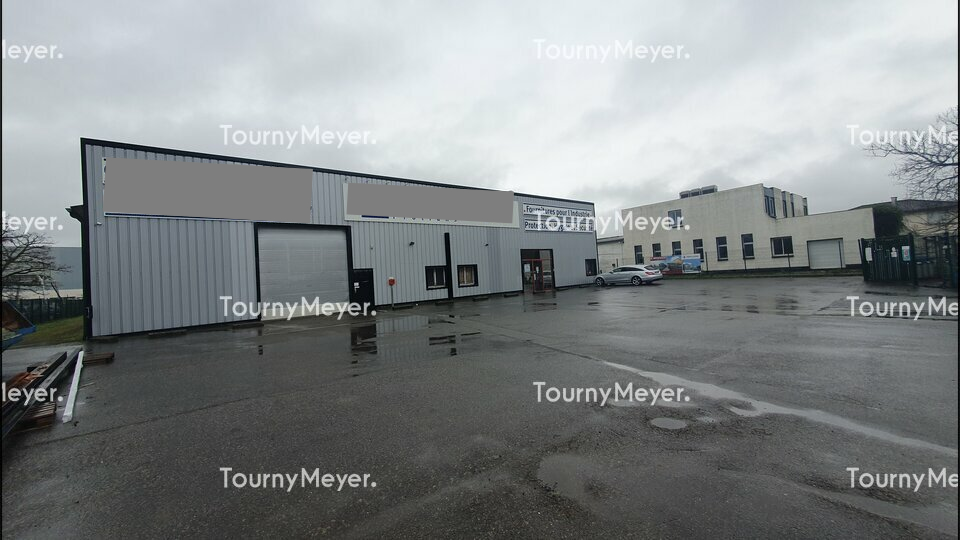 LOCAL D'ACTIVITES