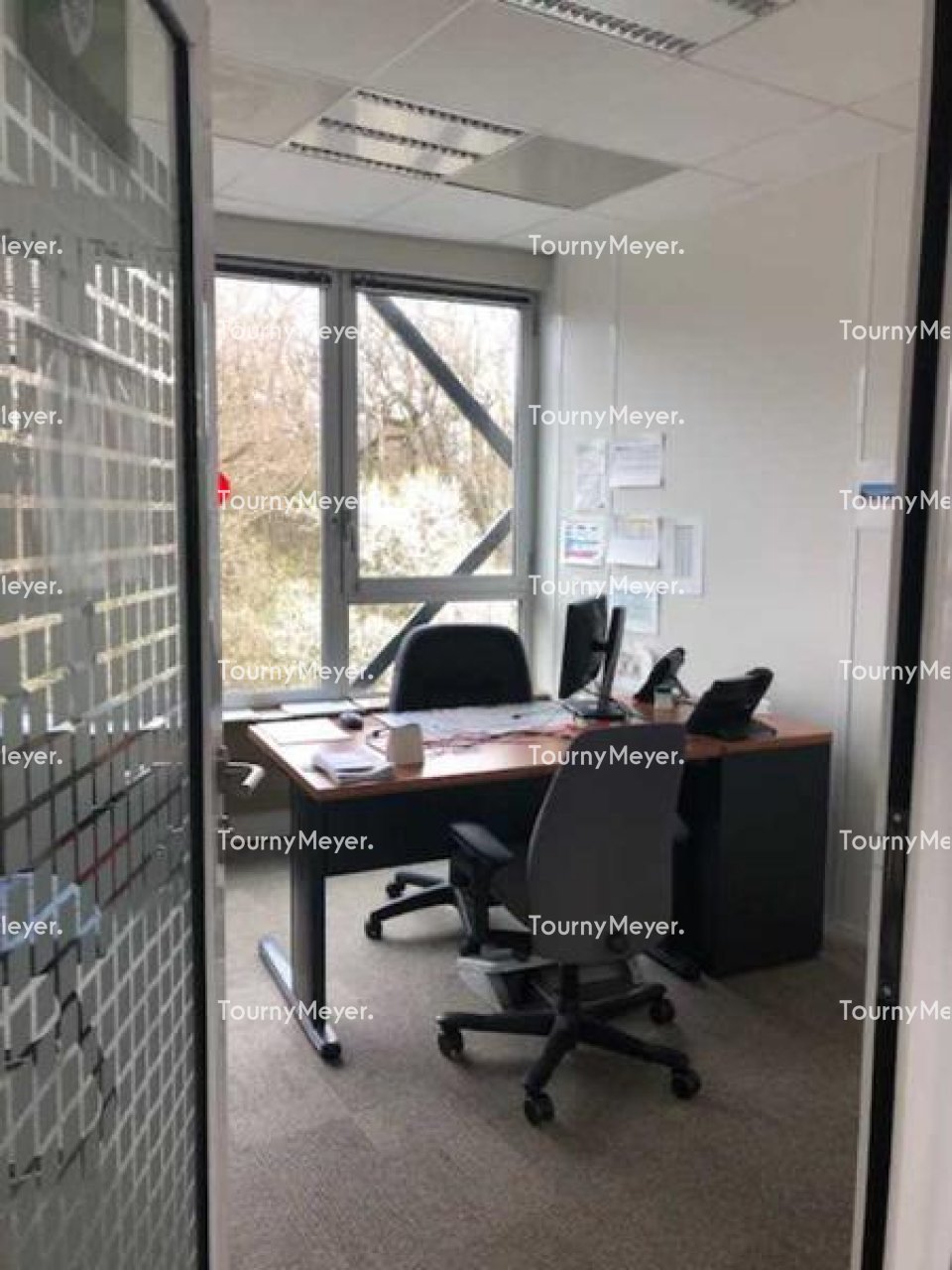 BUREAUX
