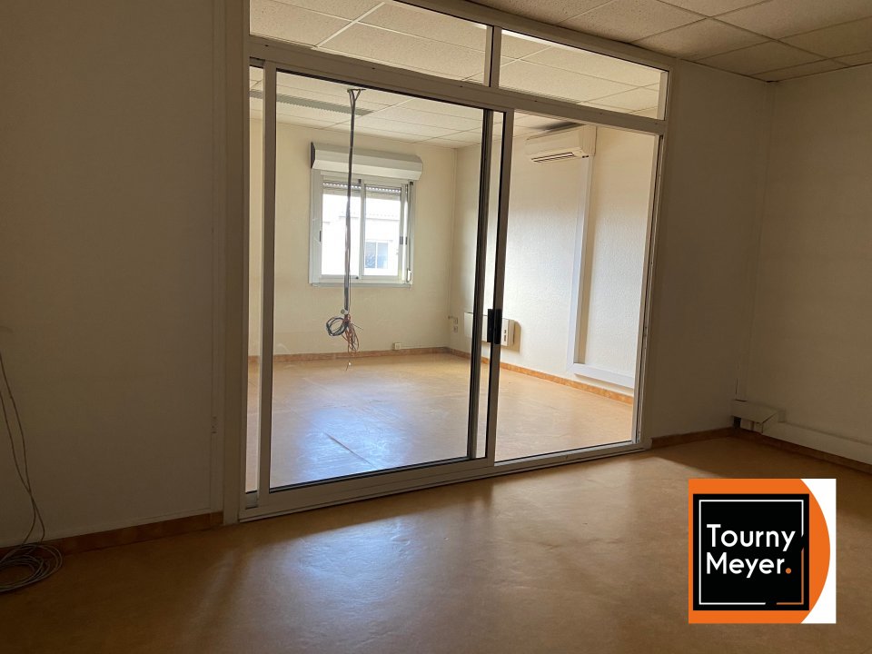 BUREAUX