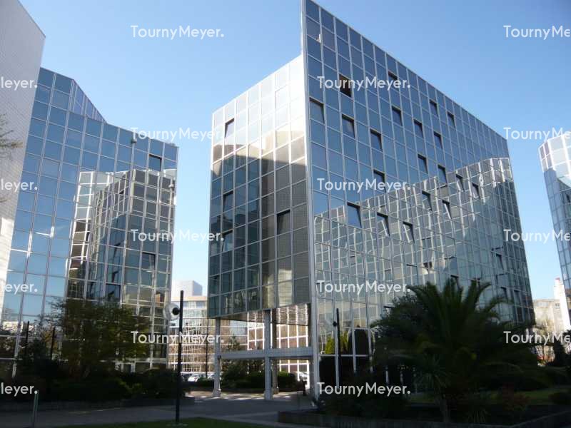 BUREAUX