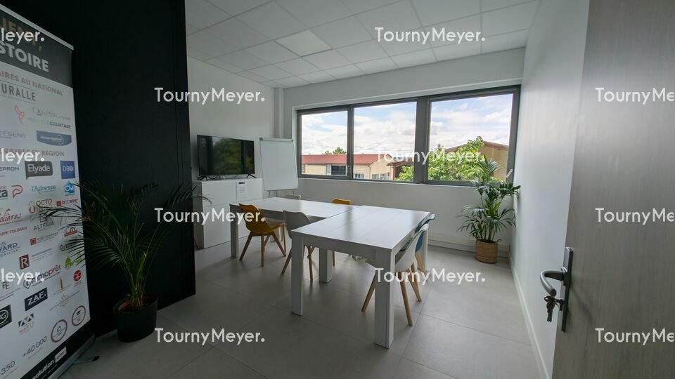 BUREAUX