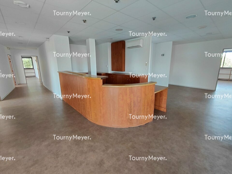 BUREAUX
