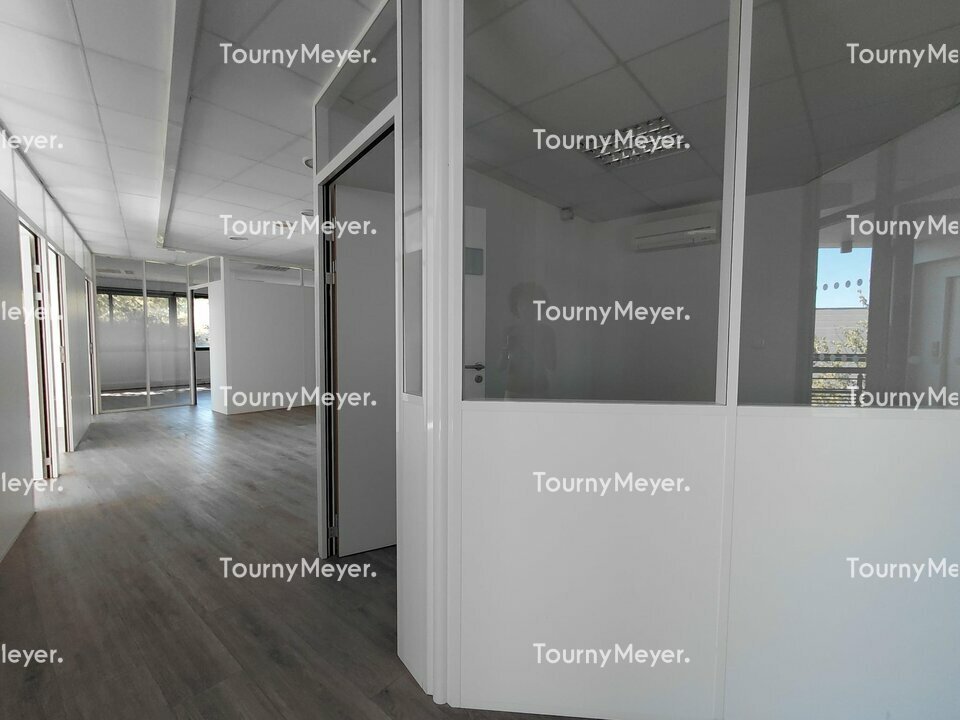 BUREAUX