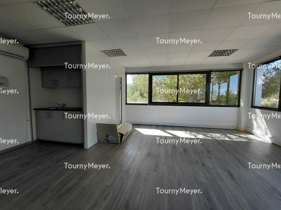 BUREAUX