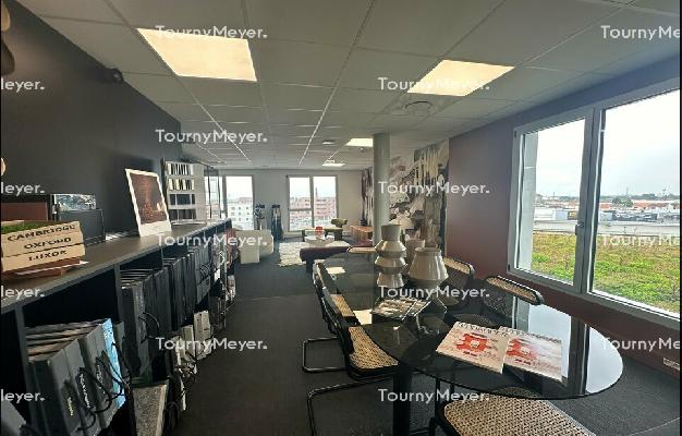 BUREAUX