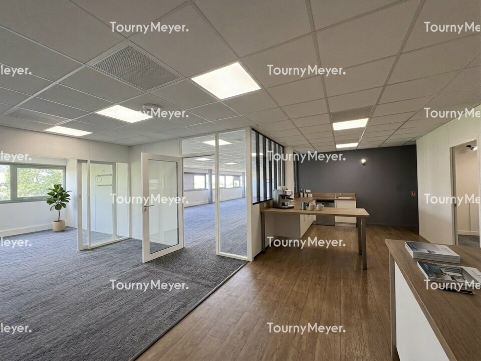 BUREAUX
