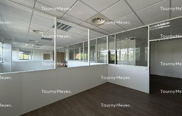 BUREAUX