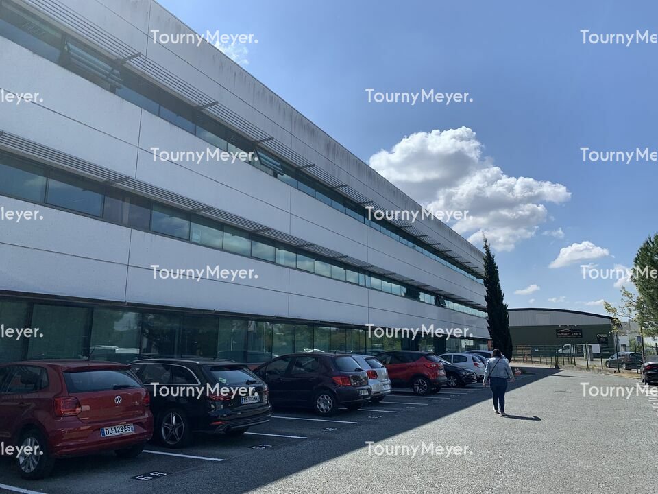 BUREAUX
