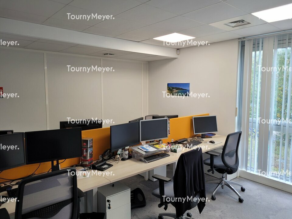 BUREAUX