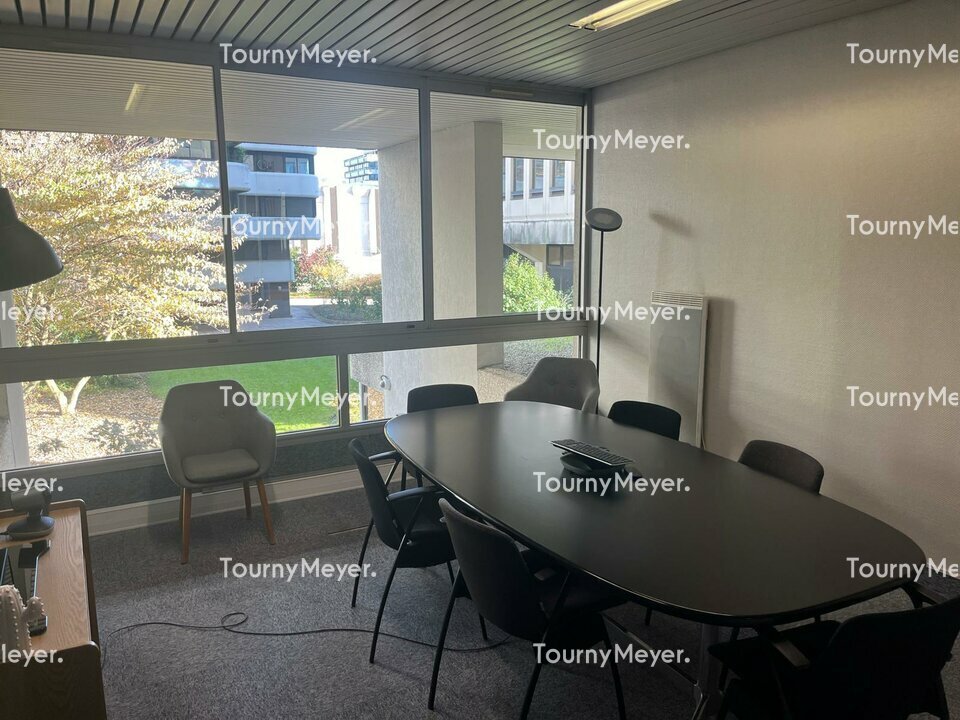 BUREAUX